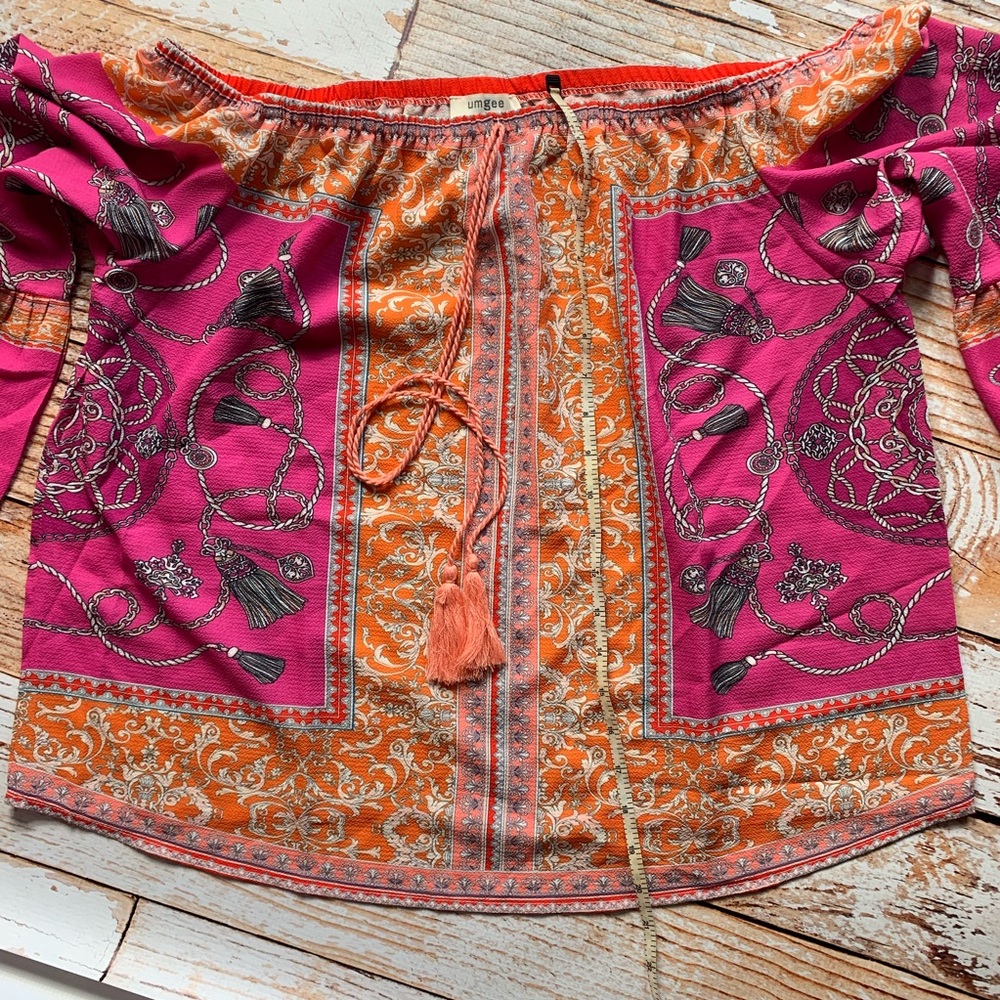 Umgee L boho off shoulder top - Picture 2 of 3